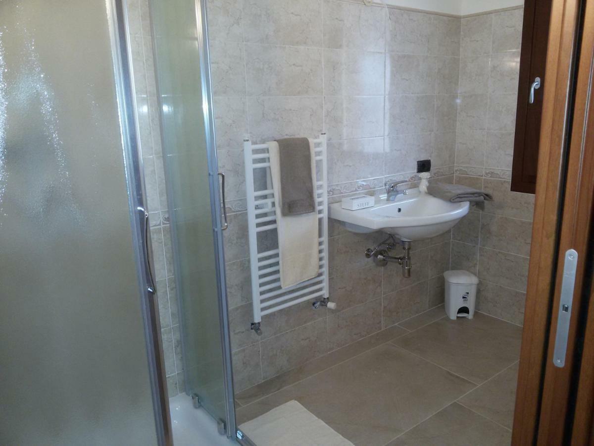 I Giganti Bed & Breakfast Riola Sardo Bagian luar foto